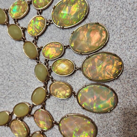 Charming Charlie Iridescent Oval Stone Necklace with Matching Earrings - Picture 2 of 7